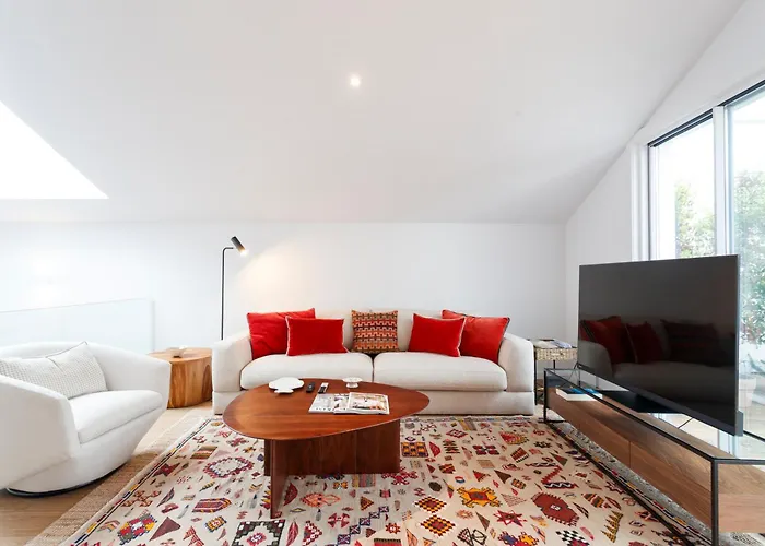 Cascais Center Luxury Triplex